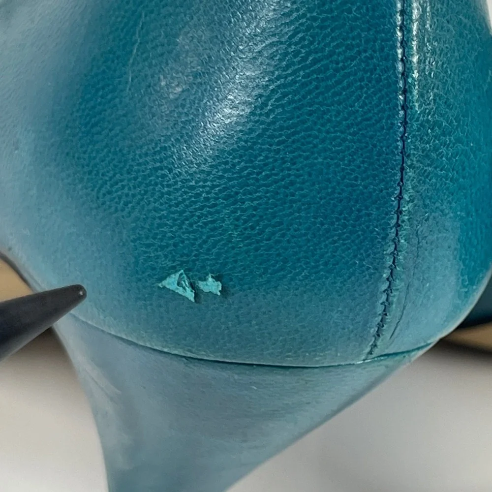 Vintage Nina Turquoise Blue Leather 80s High Heel Pumps Size 6-6.5 Halloween